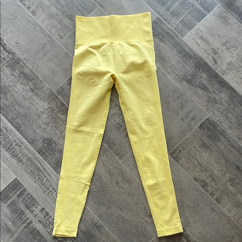 3/$20 Butt Boosting Vibrant Yellow Leggings